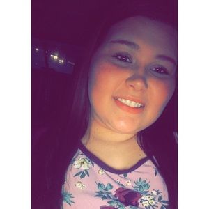 Meet your Posher, Amber